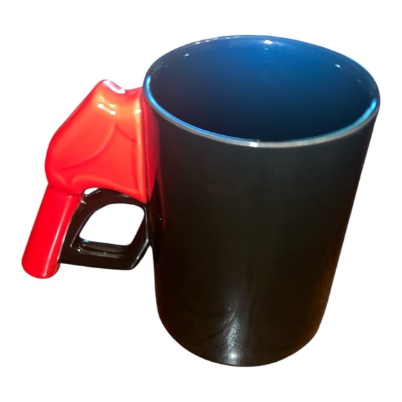 Mimi Fuel ⛽️ Black and Red Fuel Gauge Mug - Picture 6 of 6